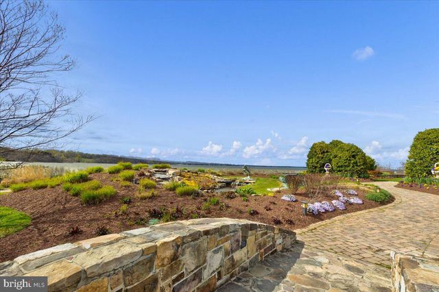 1066 WALNUT AVE, North Beach, MD 20714