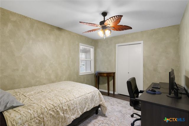 118 Byron Lane, Victoria, TX 77901