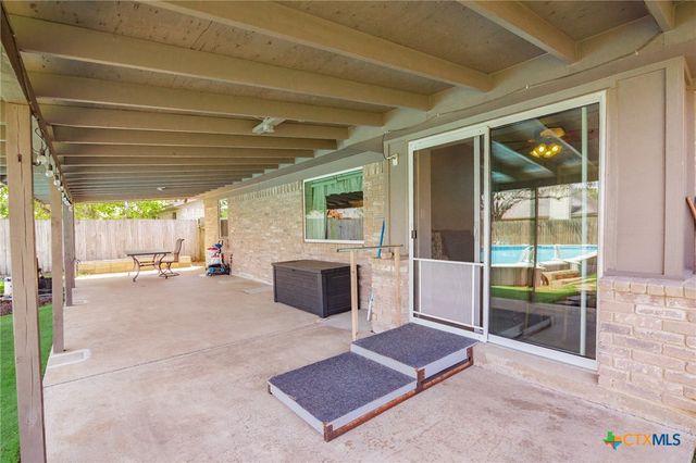 118 Byron Lane, Victoria, TX 77901
