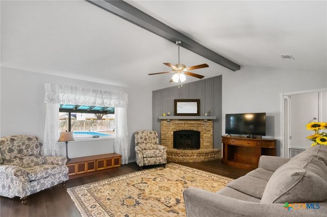 118 Byron Lane, Victoria, TX 77901