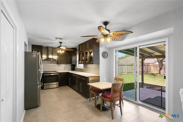 118 Byron Lane, Victoria, TX 77901