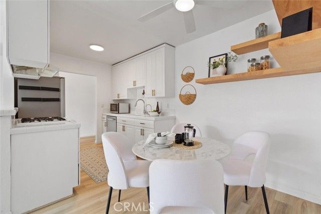 2411 Prospect 214, Hermosa Beach, CA 90254