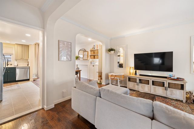 132 WEST 55TH ST, Bayonne, NJ 07002