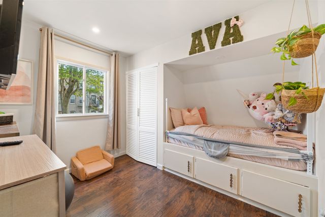 132 WEST 55TH ST, Bayonne, NJ 07002