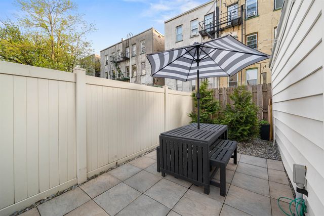 132 WEST 55TH ST, Bayonne, NJ 07002