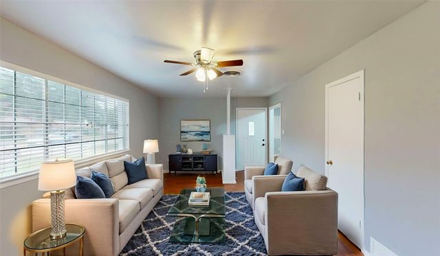 5817 Sandra Drive, Fort Worth, TX 76133