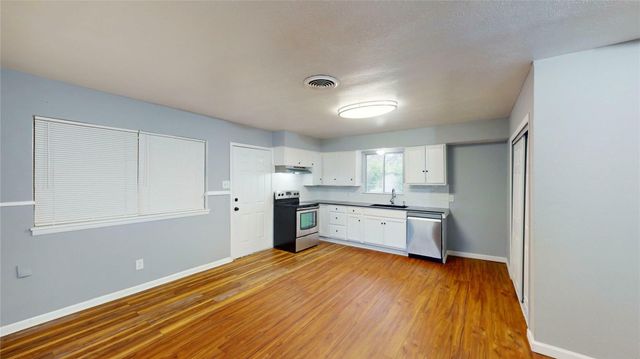 5817 Sandra Drive, Fort Worth, TX 76133