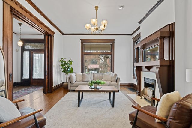 496 S 3rd Street, Columbus, OH 43215