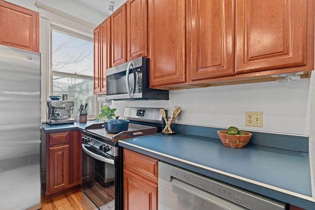 496 S 3rd Street, Columbus, OH 43215