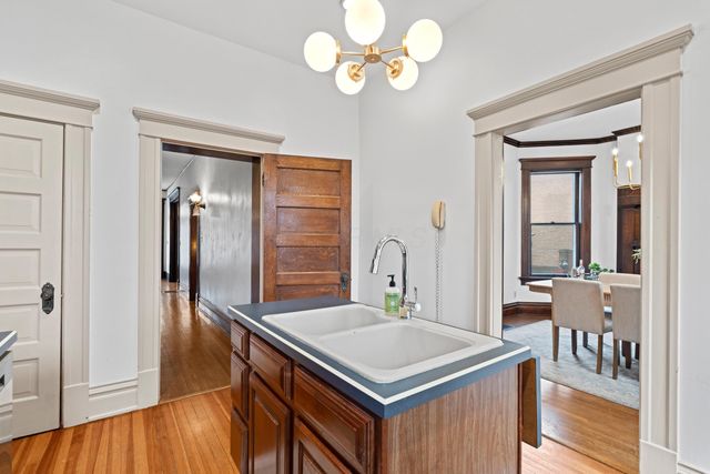 496 S 3rd Street, Columbus, OH 43215