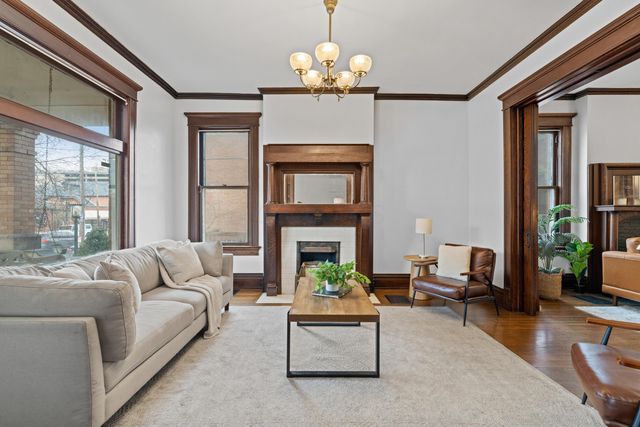 496 S 3rd Street, Columbus, OH 43215