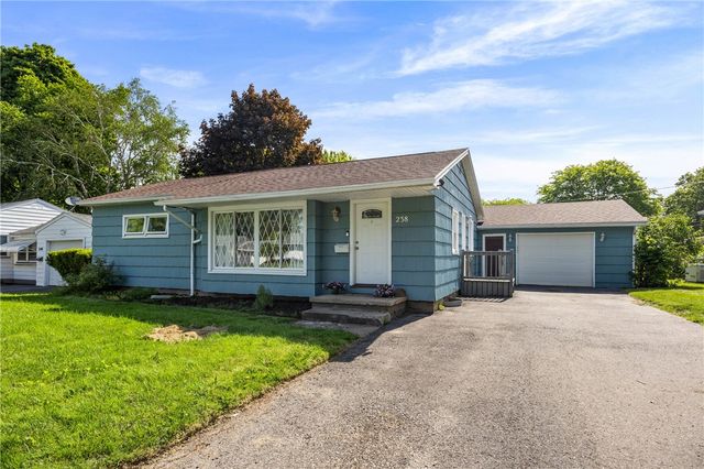 238 Marwood Road, Greece, NY 14612