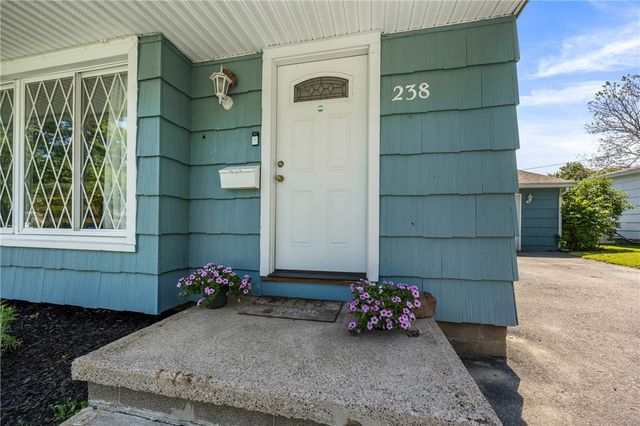 238 Marwood Road, Greece, NY 14612