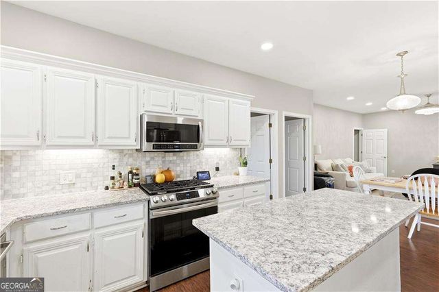 2368 Battle Forest Drive SW, Marietta, GA 30064