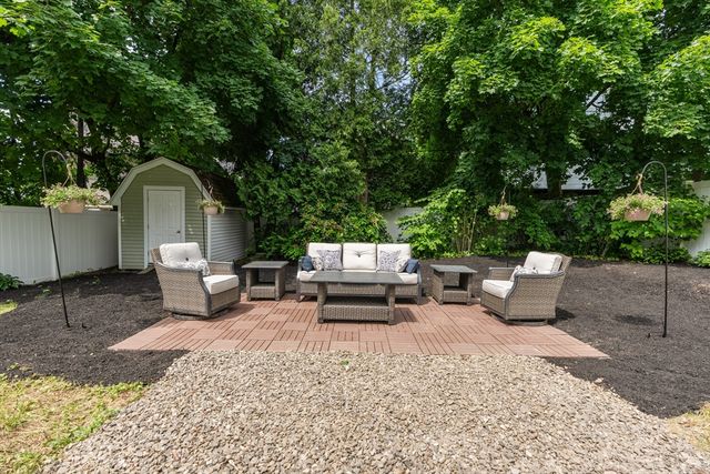 37A Wabash Ave, Worcester, MA 01604