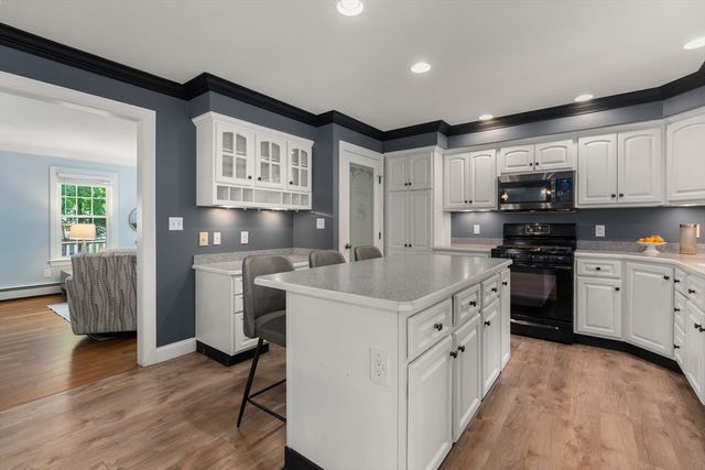 37A Wabash Ave, Worcester, MA 01604
