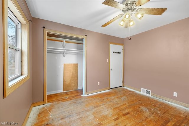 3290 Sweitzer Street NW, Uniontown, OH 44685