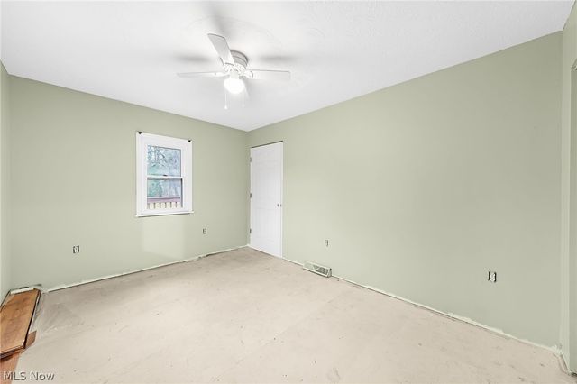 3290 Sweitzer Street NW, Uniontown, OH 44685