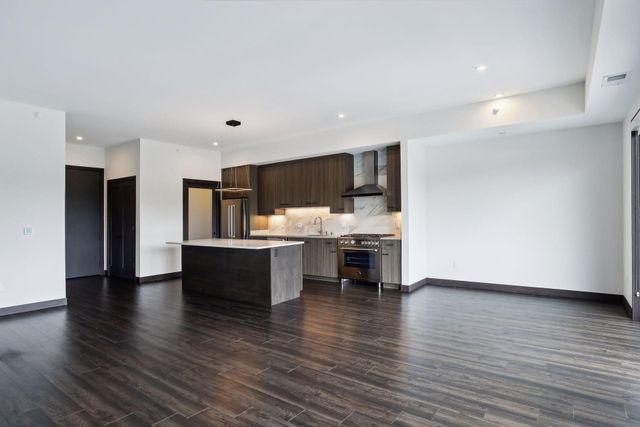 253 Lake Street E 307, Wayzata, MN 55391