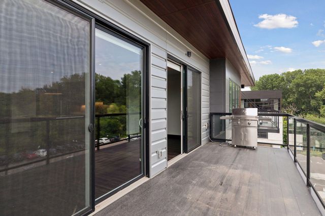 253 Lake Street E 307, Wayzata, MN 55391