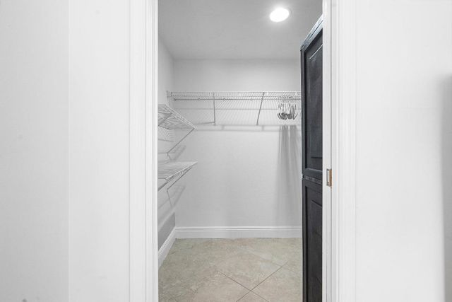 11863 Wimbledon Circle 413, Wellington, FL 33414