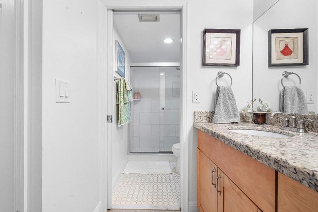 11863 Wimbledon Circle 413, Wellington, FL 33414