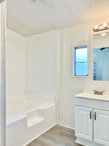183 Plantation Boulevard, Lake Worth, FL 33467