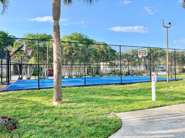 183 Plantation Boulevard, Lake Worth, FL 33467