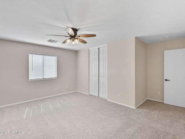 1751 E COWBOY COVE Trail, San Tan Valley, AZ 85143