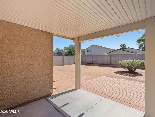 1751 E COWBOY COVE Trail, San Tan Valley, AZ 85143