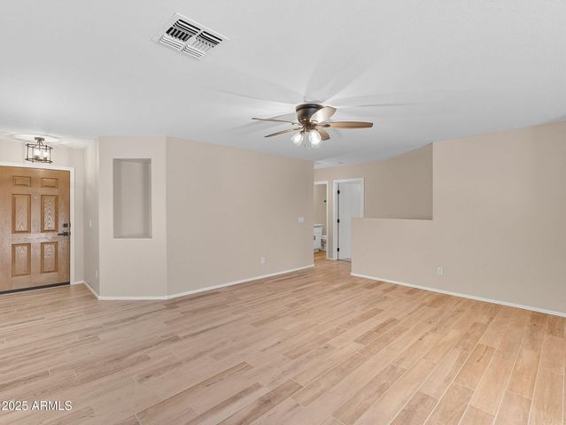 1751 E COWBOY COVE Trail, San Tan Valley, AZ 85143