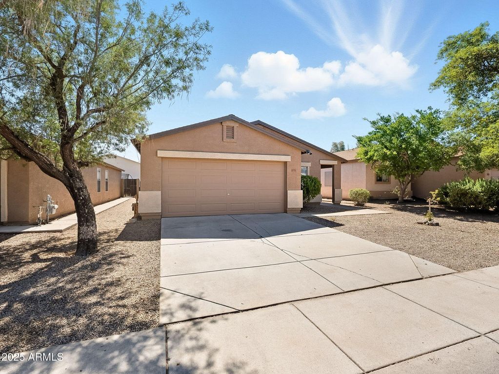 1751 E COWBOY COVE Trail, San Tan Valley, AZ 85143