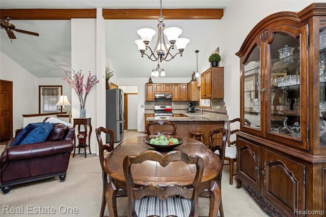 27586 David Givens Street, Warren, MI 48092