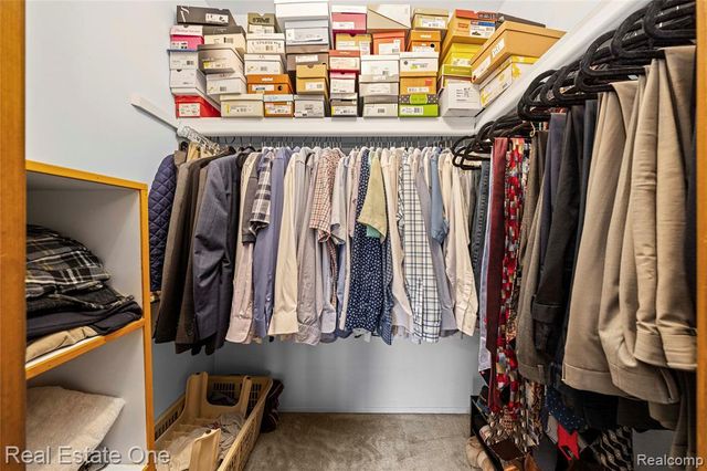 27586 David Givens Street, Warren, MI 48092