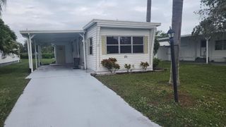 25 SE Flamenco Way, Port St Lucie, FL 34952