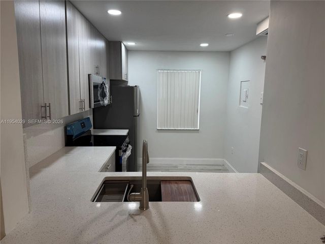 3940 Inverrary Blvd 106-A, Lauderhill, FL 33319