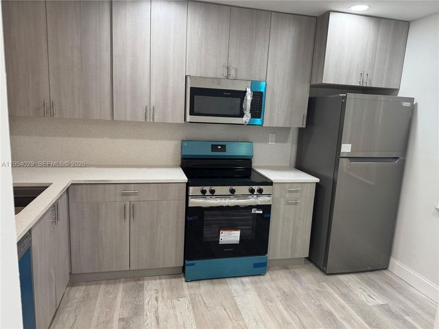 3940 Inverrary Blvd 106-A, Lauderhill, FL 33319