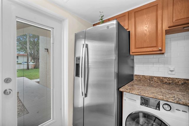 1823 Presidential Way E101, West Palm Beach, FL 33401