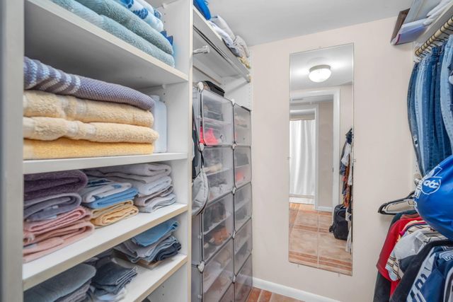 1823 Presidential Way E101, West Palm Beach, FL 33401