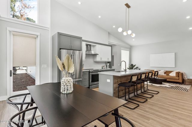 220 Victory Gardens Drive, Wilmington, NC 28409