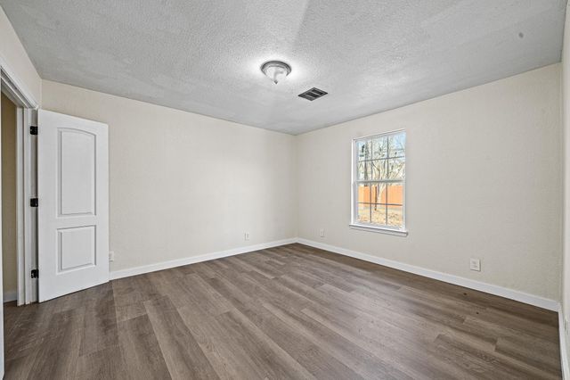 6911 Sherwood Drive, Houston, TX 77021