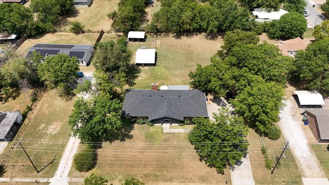 507 W South Street, Whitesboro, TX 76273