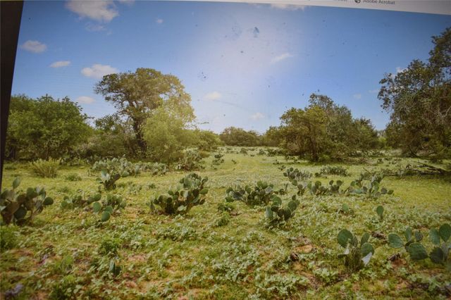 5030 Fm 2504, Poteet, TX 78065