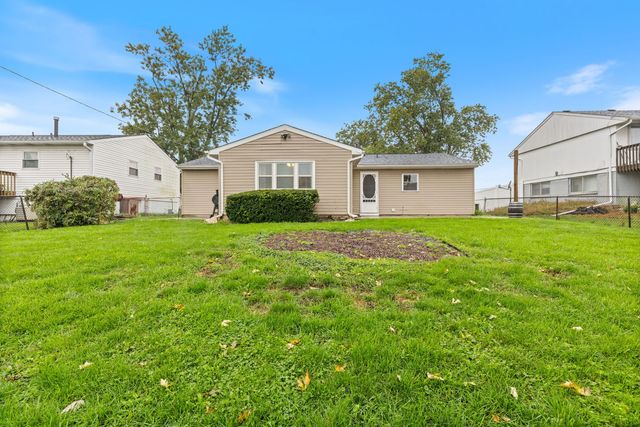 345 Hickory Avenue, Romeoville, IL 60446