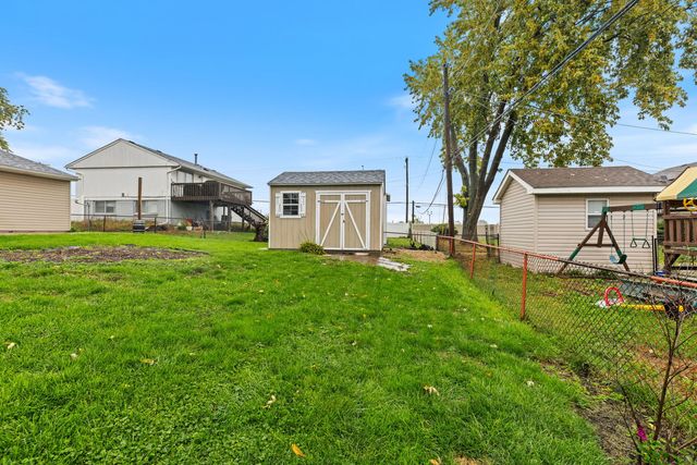 345 Hickory Avenue, Romeoville, IL 60446
