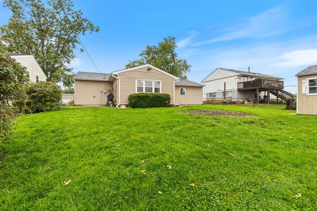 345 Hickory Avenue, Romeoville, IL 60446