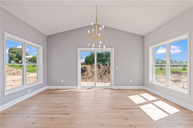 15 Via Angelo Custode, Parma, NY 14468