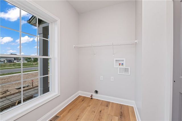15 Via Angelo Custode, Parma, NY 14468