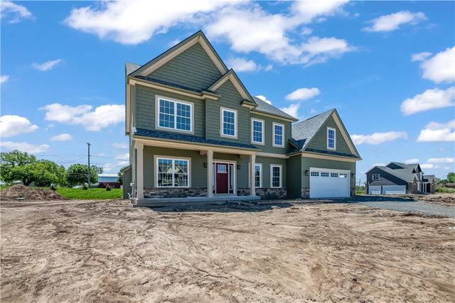 15 Via Angelo Custode, Parma, NY 14468