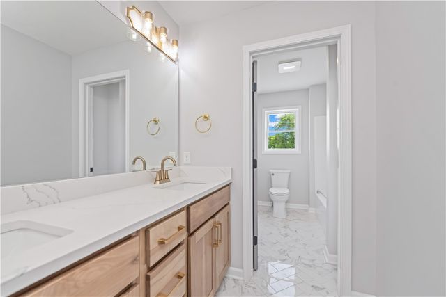 15 Via Angelo Custode, Parma, NY 14468